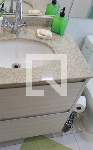 Apartamento à venda com 165m², 3 quartos e 3 vagasBanheiro da Suíte 3