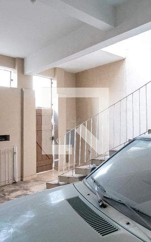 Casa à venda com 141m², 2 quartos e 2 vagasGaragem