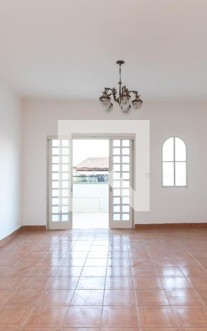 Casa à venda com 141m², 2 quartos e 2 vagasSala de Estar