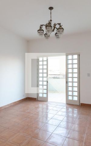 Casa à venda com 141m², 2 quartos e 2 vagasSala de Estar