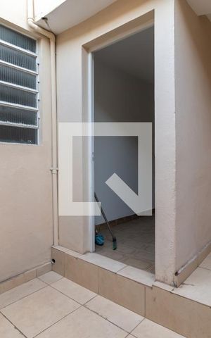 Casa à venda com 141m², 2 quartos e 2 vagasQuintal dos Fundos