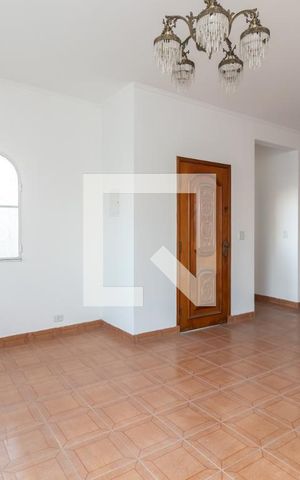 Casa à venda com 141m², 2 quartos e 2 vagasSala de Estar
