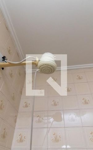 Casa à venda com 141m², 2 quartos e 2 vagasBanheiro