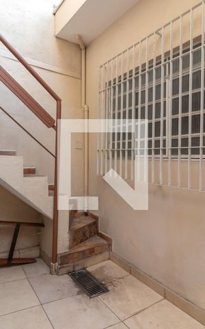 Casa à venda com 141m², 2 quartos e 2 vagasQuintal dos Fundos