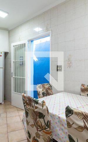 Casa à venda com 240m², 3 quartos e 4 vagasCozinha