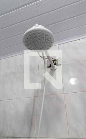 Casa à venda com 240m², 3 quartos e 4 vagasBanheiro da Suíte