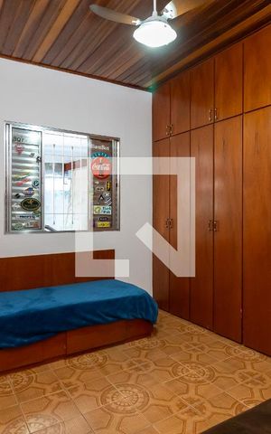 Casa à venda com 240m², 3 quartos e 4 vagasQuarto 