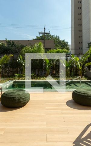 Apartamento à venda com 71m², 2 quartos e 1 vaga Apartamento à venda com 71m², 2 quartos e 1 vagaÁrea comum - Piscina
