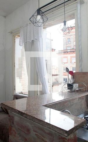 Apartamento para alugar com 160m², 7 quartos e sem vagaSala