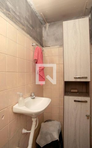 Apartamento para alugar com 160m², 7 quartos e sem vagaBanheiro 1
