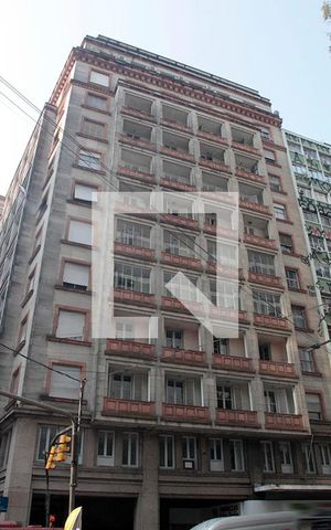Apartamento para alugar com 160m², 7 quartos e sem vagaFachada