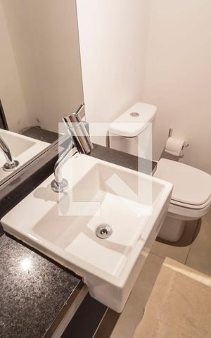 Studio à venda com 25m², 1 quarto e sem vaga Studio à venda com 25m², 1 quarto e sem vagaBanheiro