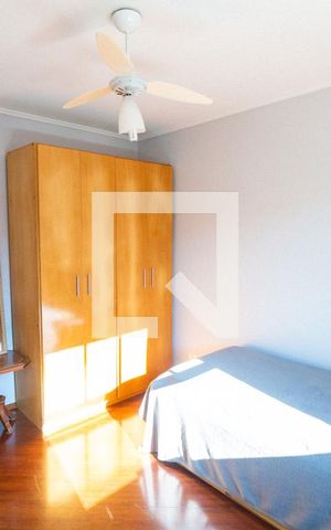 Casa de condomínio à venda com 132m², 3 quartos e 2 vagas Casa de condomínio à venda com 132m², 3 quartos e 2 vagasQuarto 1