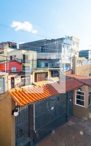 Casa de condomínio à venda com 132m², 3 quartos e 2 vagas Casa de condomínio à venda com 132m², 3 quartos e 2 vagasVista do Quarto 1