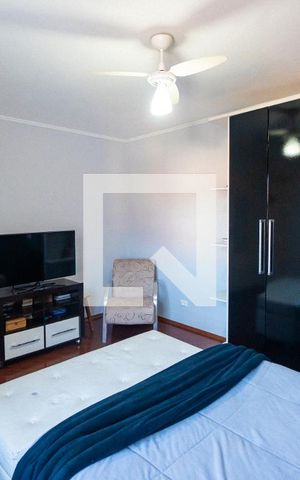 Casa de condomínio à venda com 132m², 3 quartos e 2 vagas Casa de condomínio à venda com 132m², 3 quartos e 2 vagasSuite