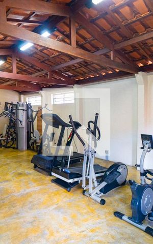 Casa de condomínio à venda com 132m², 3 quartos e 2 vagas Casa de condomínio à venda com 132m², 3 quartos e 2 vagasÁrea comum - Academia