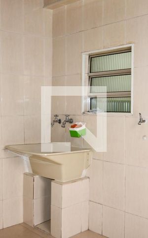 Casa para alugar com 101m², 2 quartos e 1 vagaÁrea de Serviço