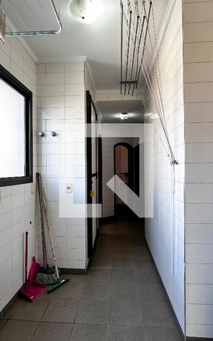 Apartamento à venda com 237m², 3 quartos e 3 vagasÁrea de Serviço