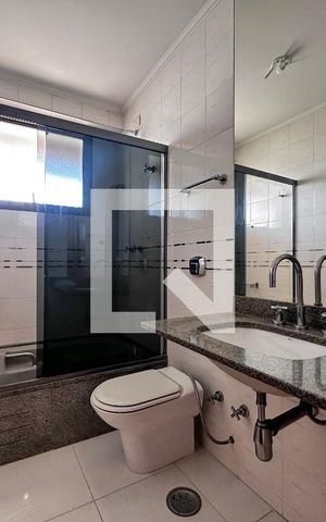 Apartamento à venda com 237m², 3 quartos e 3 vagasBanheiro Social