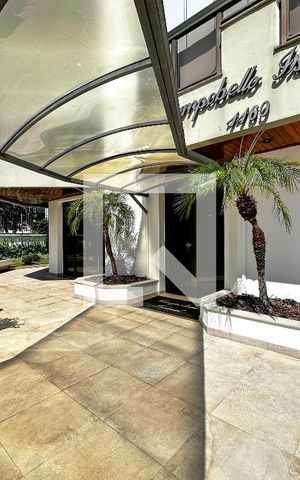 Apartamento à venda com 237m², 3 quartos e 3 vagasEntrada