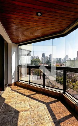 Apartamento à venda com 237m², 3 quartos e 3 vagasSacada