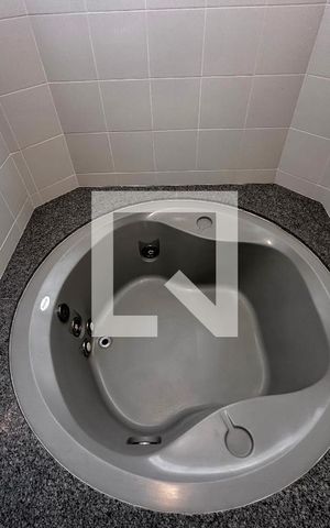 Apartamento à venda com 237m², 3 quartos e 3 vagasBanheiro Suíte 2