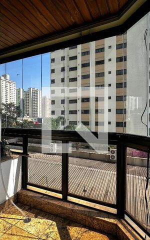 Apartamento à venda com 237m², 3 quartos e 3 vagasSacada Suíte 2