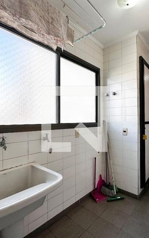 Apartamento à venda com 237m², 3 quartos e 3 vagasÁrea de Serviço