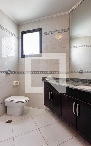 Apartamento à venda com 237m², 3 quartos e 3 vagasBanheiro Suíte 1