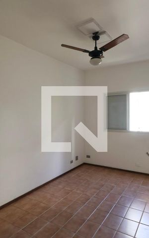 Apartamento para alugar com 94m², 2 quartos e 1 vaga Apartamento para alugar com 94m², 2 quartos e 1 vagaQuarto Suíte
