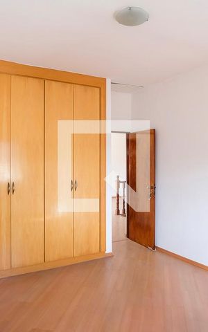 Casa à venda com 343m², 3 quartos e 6 vagasQuarto 1