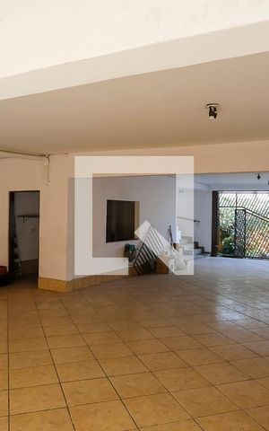 Casa à venda com 343m², 3 quartos e 6 vagasGaragem