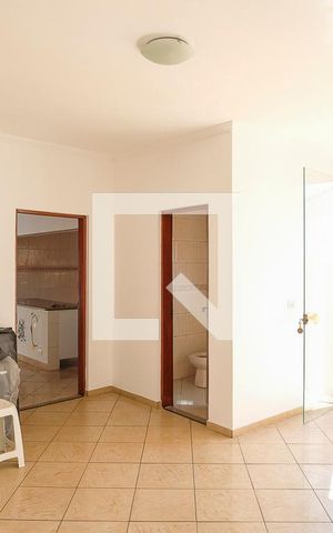 Casa à venda com 343m², 3 quartos e 6 vagasSala