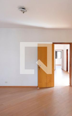 Casa à venda com 343m², 3 quartos e 6 vagasSuíte