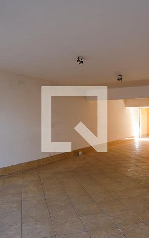 Casa à venda com 343m², 3 quartos e 6 vagasGaragem
