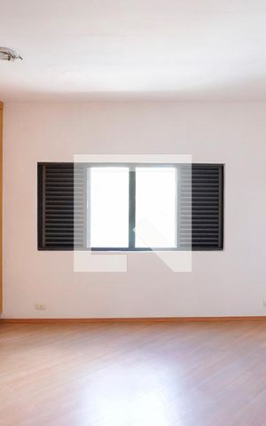 Casa à venda com 343m², 3 quartos e 6 vagasSuíte