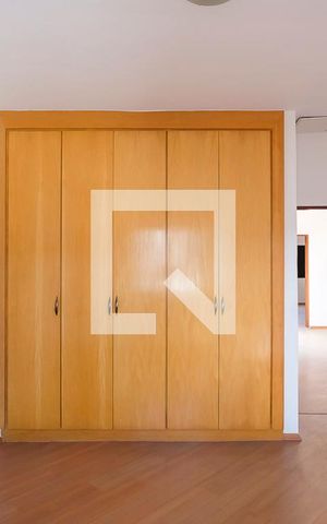 Casa à venda com 343m², 3 quartos e 6 vagasQuarto 1
