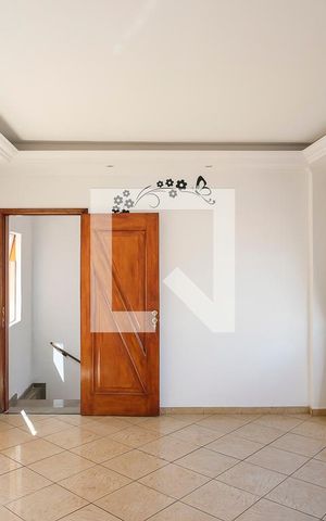 Casa à venda com 343m², 3 quartos e 6 vagasSala
