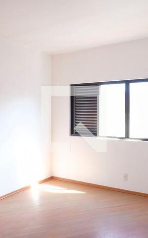 Casa à venda com 343m², 3 quartos e 6 vagasQuarto 1
