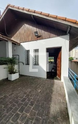 Casa à venda com 286m², 4 quartos e 3 vagas