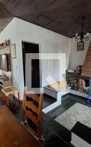 Casa à venda com 286m², 4 quartos e 3 vagas