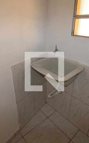 Casa de condomínio para alugar com 37m², 1 quarto e 1 vagaÁrea de Serviço