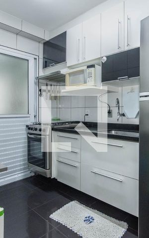Apartamento para alugar com 55m², 2 quartos e 1 vaga Apartamento para alugar com 55m², 2 quartos e 1 vagaCozinha