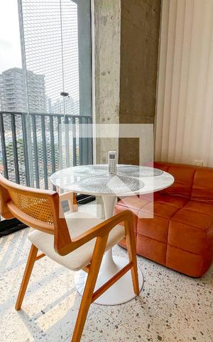 Studio à venda com 26m², 1 quarto e sem vaga Studio à venda com 26m², 1 quarto e sem vagaStudio