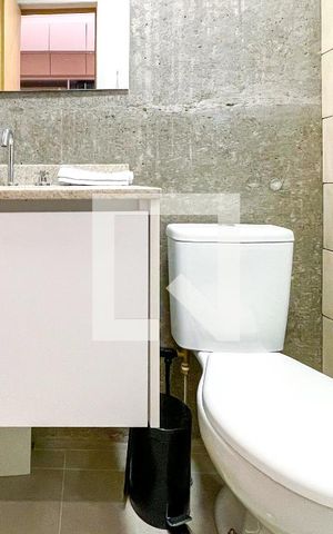 Studio à venda com 26m², 1 quarto e sem vaga Studio à venda com 26m², 1 quarto e sem vagaBanheiro
