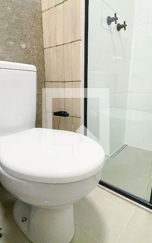 Studio à venda com 26m², 1 quarto e sem vaga Studio à venda com 26m², 1 quarto e sem vagaBanheiro