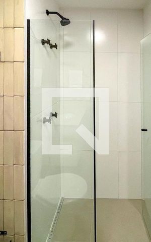 Studio à venda com 26m², 1 quarto e sem vaga Studio à venda com 26m², 1 quarto e sem vagaBanheiro