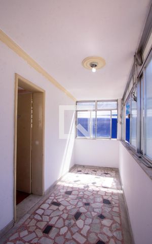 Casa à venda com 220m², 4 quartos e 3 vagas Casa à venda com 220m², 4 quartos e 3 vagasVaranda do Quarto 1