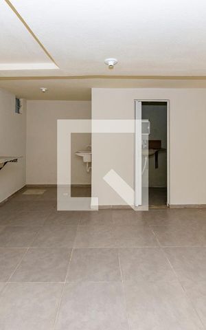 Studio para alugar com 33m², 1 quarto e sem vaga Studio para alugar com 33m², 1 quarto e sem vagaKitnet