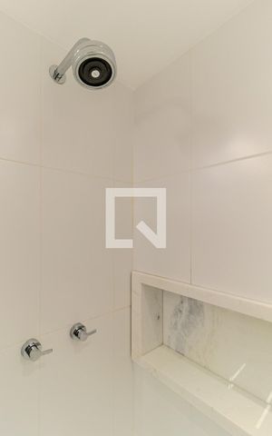 Apartamento à venda com 26m², 1 quarto e sem vagaBanheiro